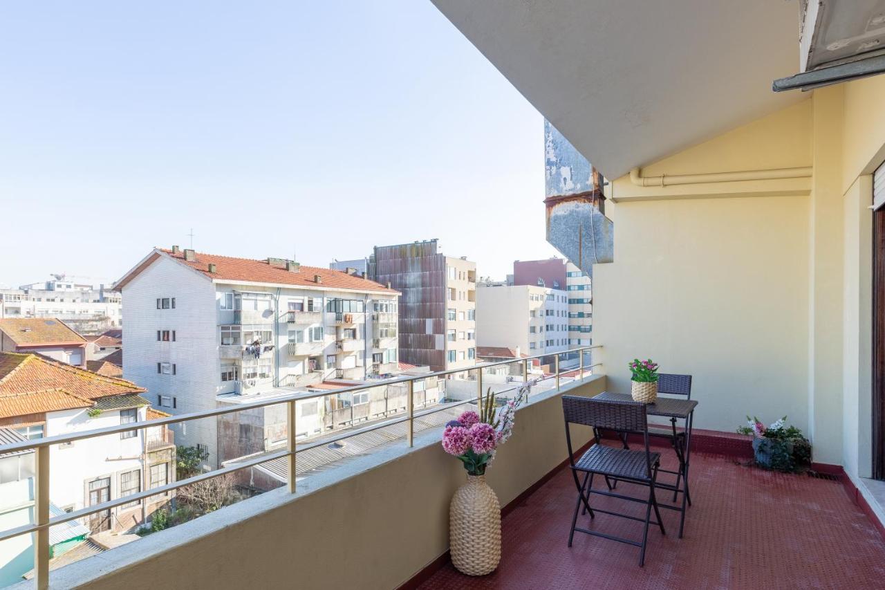 Host Wise - Trendy Bright Flats With Jacuzzi - 5 Min Beach Matosinhos  Esterno foto